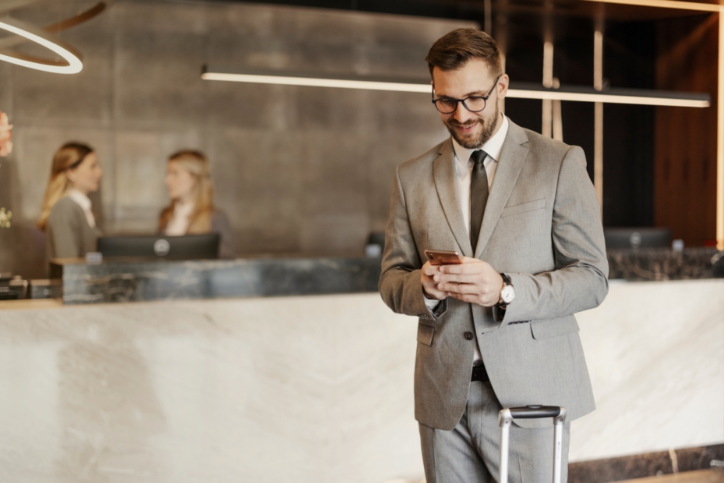 Cellular Connectivity for Guest Apps